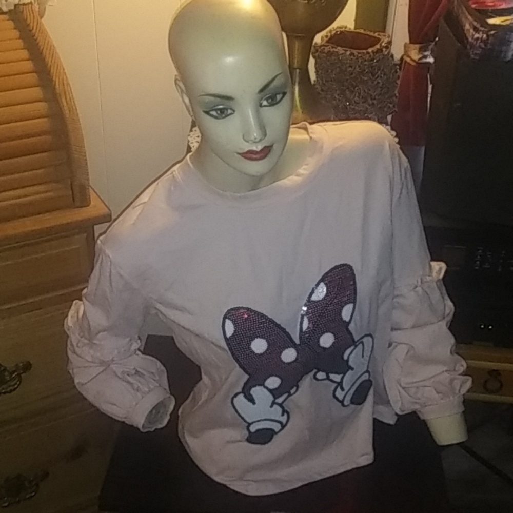 Minnie mouse shirt